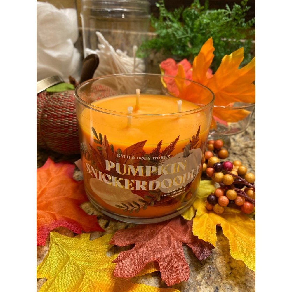 Bath & Body Works “Pumpkin Snickerdoodle” 3 Wick Candle